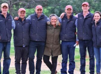 AWN supports Mumblebone in securing Australia’s first rolling 10-year wool supply agreement with icebreaker